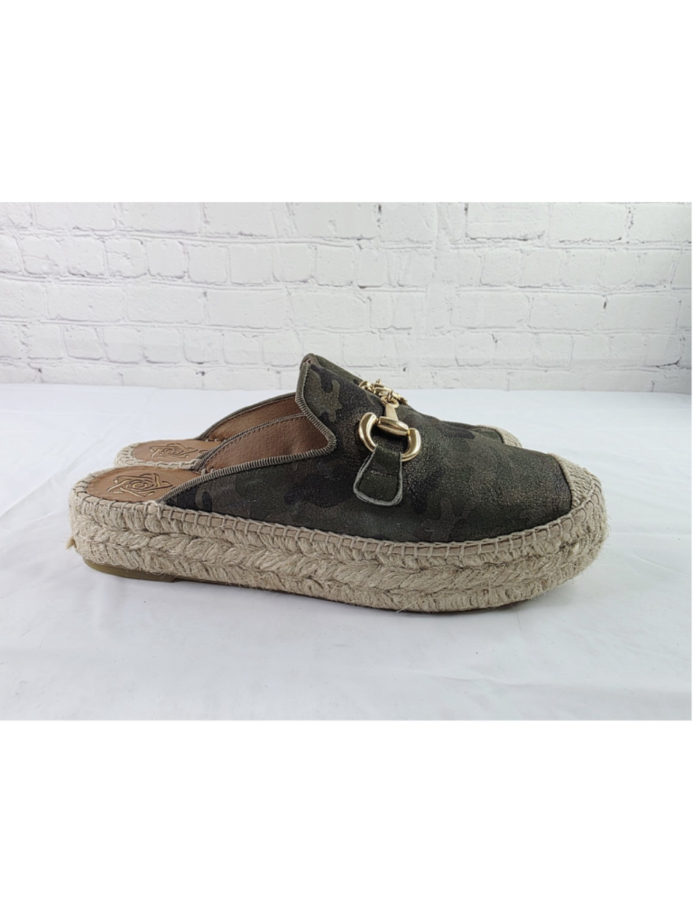 Conchisa Espadrilles Mules Camouflage/ Gold Hardware Size 37 6.5 - 7